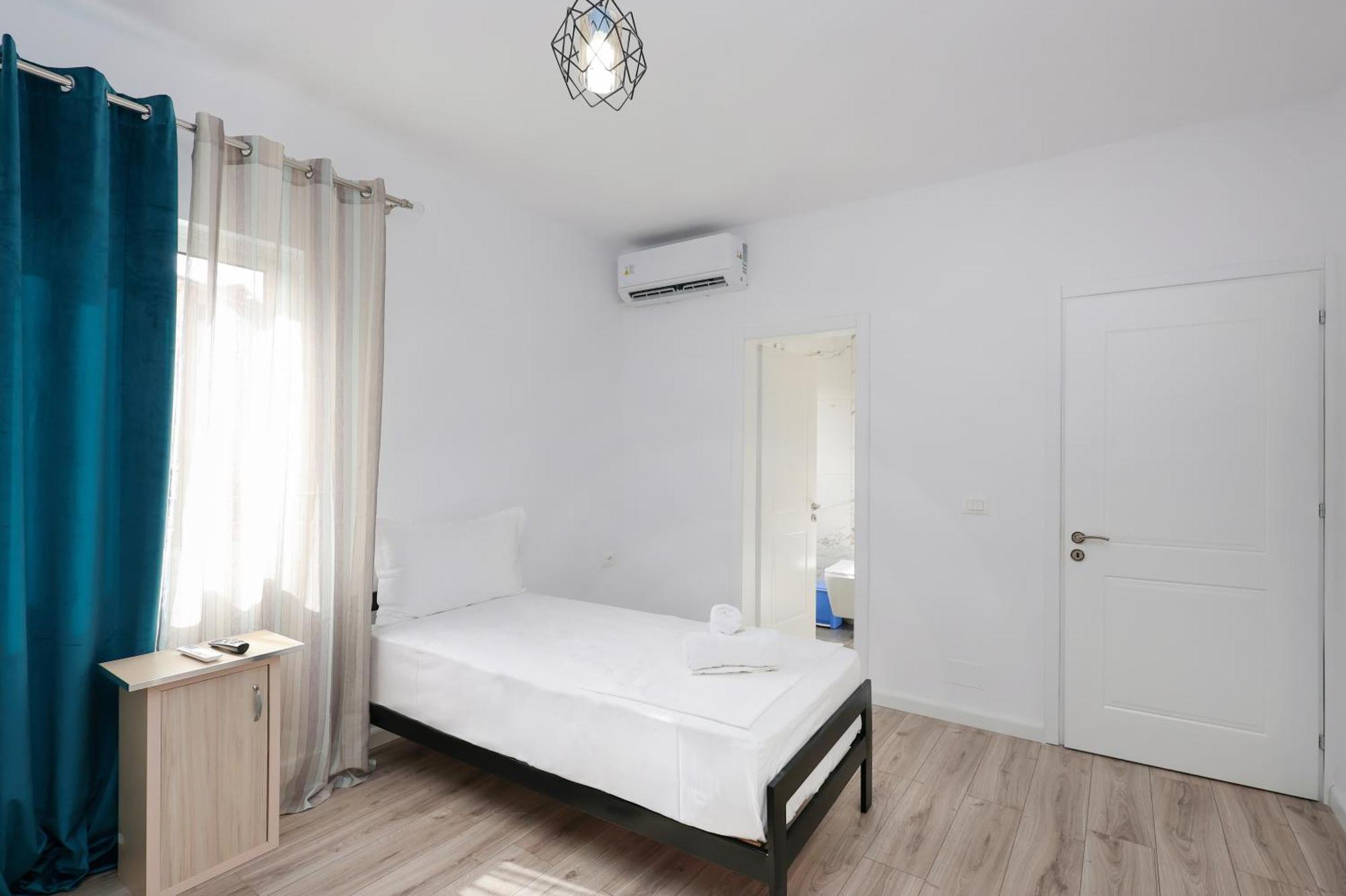 Guesthouse Noke Berat Buitenkant foto